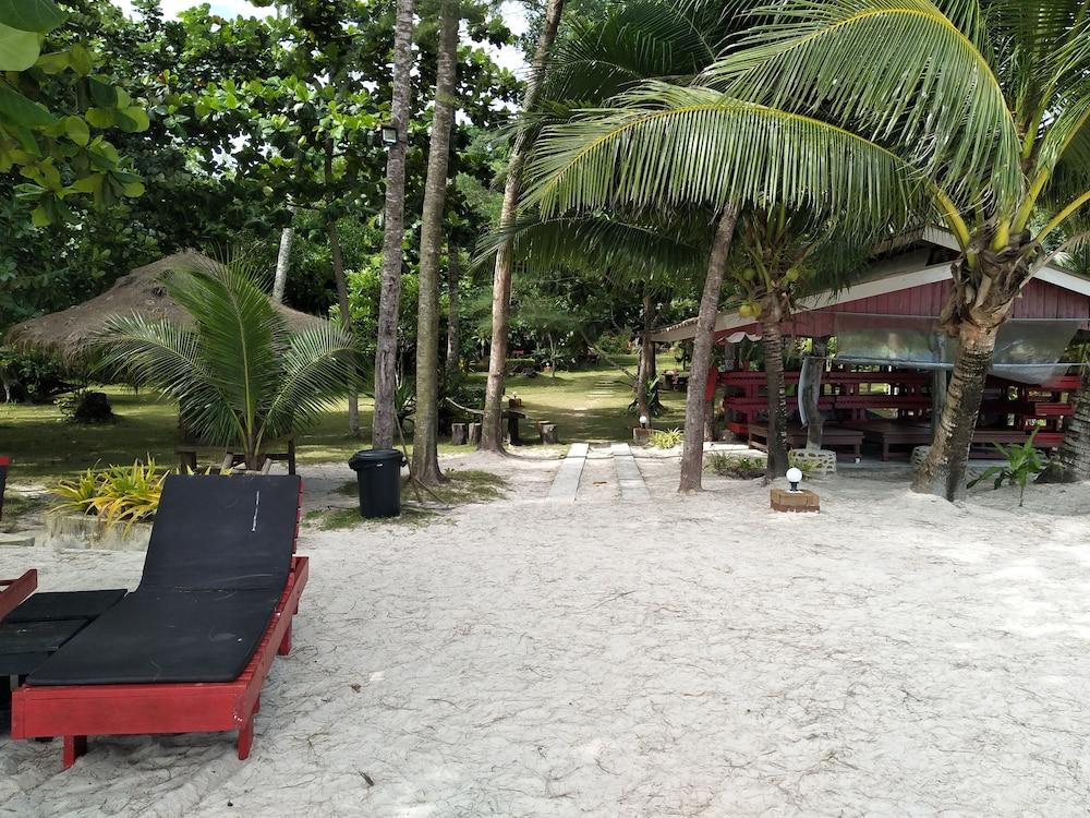 The Sunshine Resort Ko Kut Exterior photo