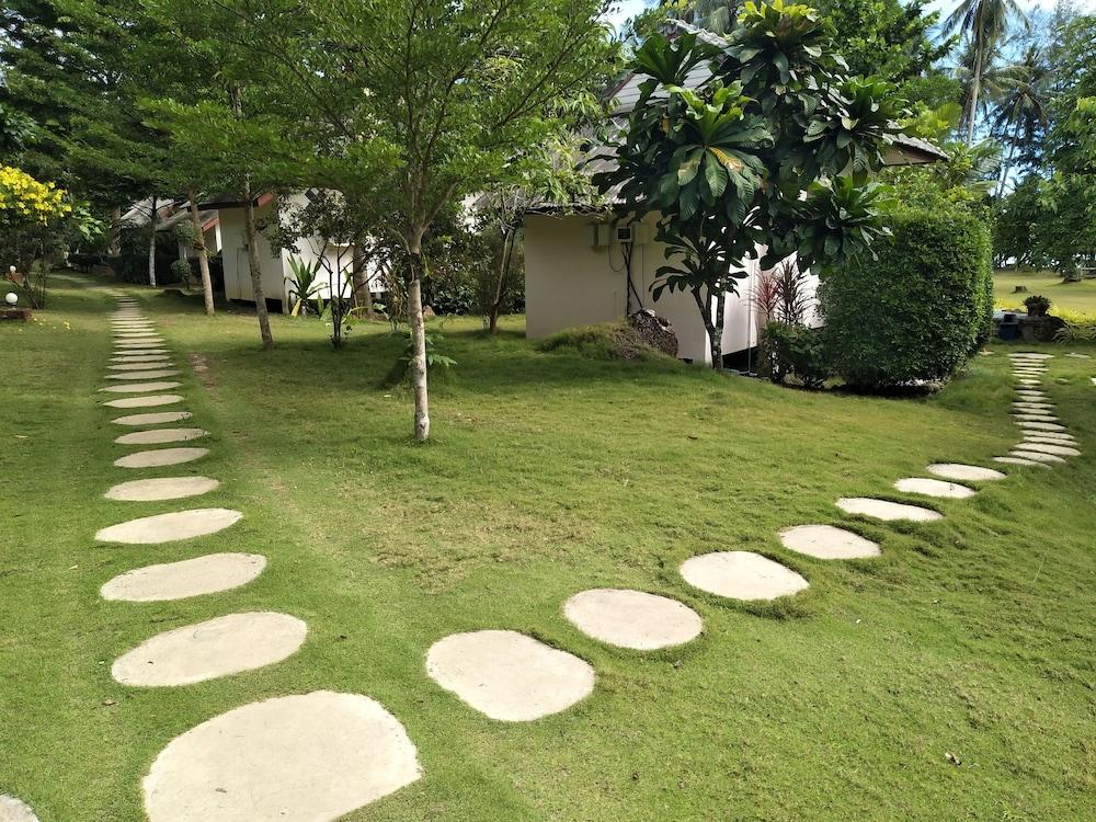 The Sunshine Resort Ko Kut Exterior photo